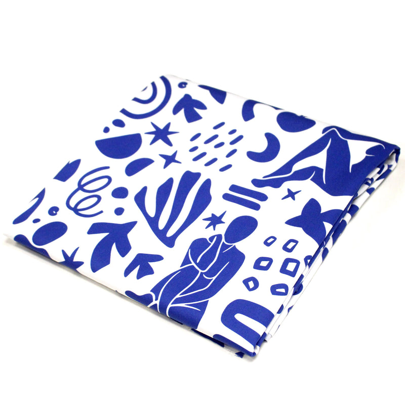 Tissu gabardine imprimée SILHOUETTE : trois motifs bleus et blancs - OEKO - TEX STANDARD 100 - TissusPapi.com