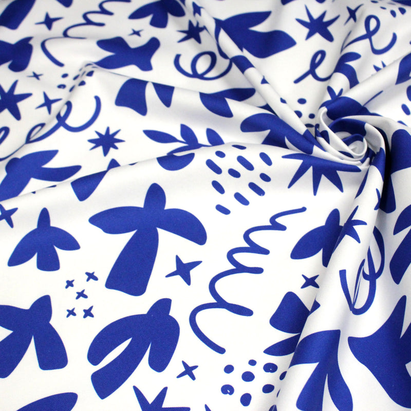 Tissu gabardine imprimée SILHOUETTE : trois motifs bleus et blancs - OEKO - TEX STANDARD 100 - TissusPapi.com