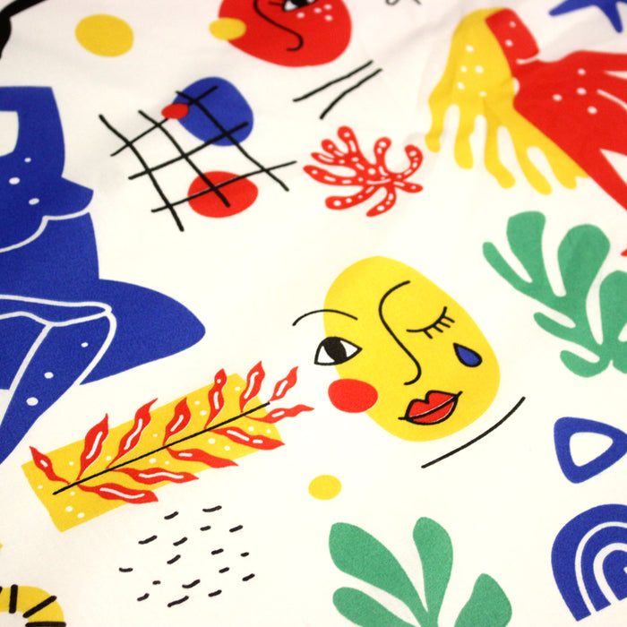 Tissu coton grande largeur 280cm, motif MATISSE très coloré, bleu, jaune, rouge, vert, fond blanc