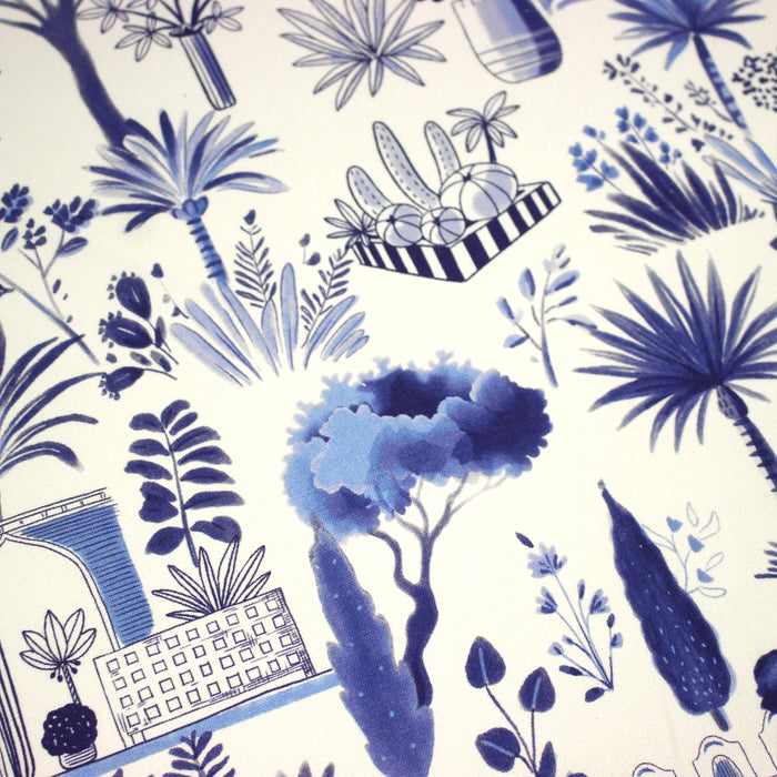 Tissu coton demi-natté TOILE DE JOUY MODERNE JARDIN MAJORELLE, tons blancs et bleus