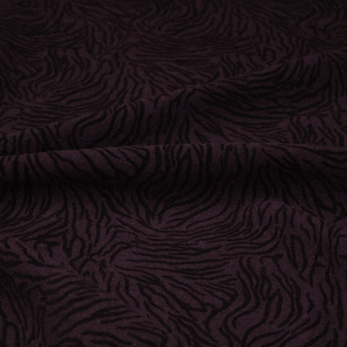 Tissu Drap de laine violet aubergine aux fines rayures zébrées - Fabrication italienne