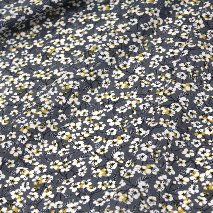 Tissu Microfibre de viscose gris aux fines fleurs de cerisier japonais blanches - COLLECTION SAKURA - OEKO-TEX