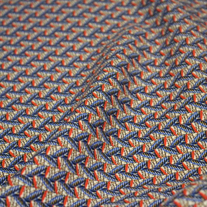 Tissu popeline de viscose motif wax aux tons bleus et rouges - Fabrication française - OEKO-TEX