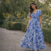 Tissu voile de coton imprimé INDIENNES écru aux fleurs bleues et marine - TissusPapi.com
