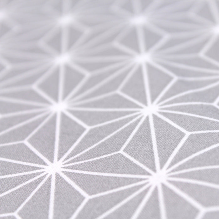 Tissu de coton motif traditionnel japonais des feuilles ASANOHA gris clair & blanc - Oeko-Tex - tissuspapi