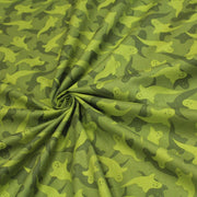 Tissu popeline de coton aux fantômes verts, fond vert - COLLECTION HALLOWEEN - TissusPapi.com