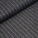 Tissu flanelle de laine gris anthracite à rayures banquier blanches, rayures Chalk Stripe - tissuspapi