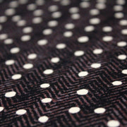 Tissu popeline de coton aux chevrons noirs et petits pois écrus 6mm - TissusPapi.com