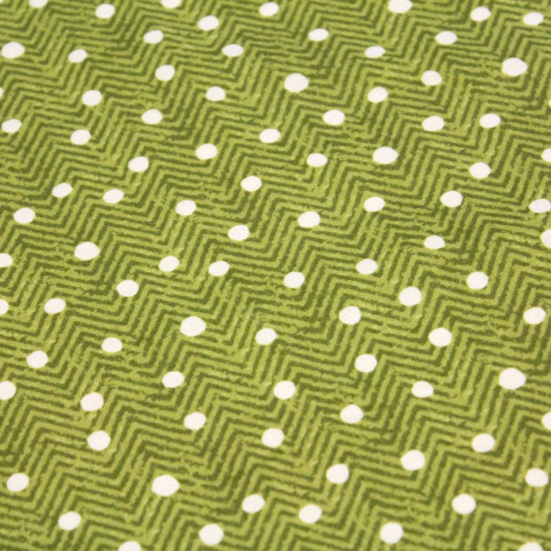 Tissu popeline de coton aux chevrons verts et petits pois écrus 6mm - TissusPapi.com