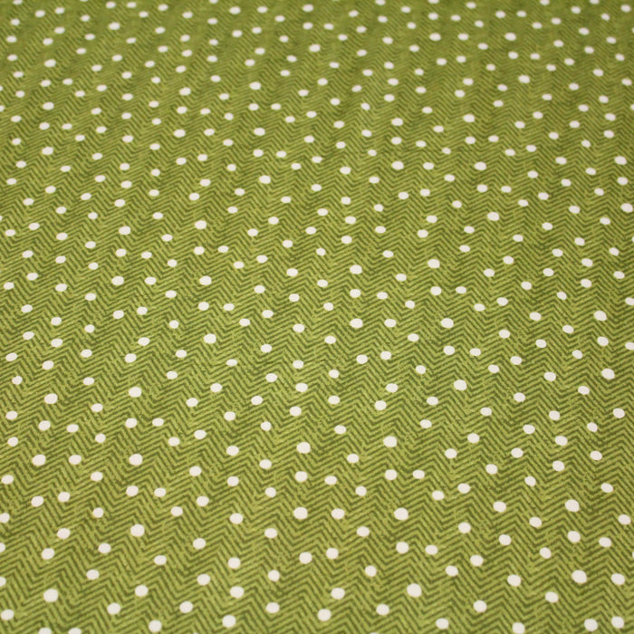 Tissu popeline de coton aux chevrons verts et petits pois écrus 6mm