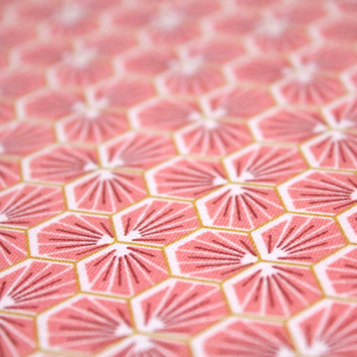 Tissu de coton motif traditionnel japonais géométrique KIKKO rose indien - Oeko-Tex - tissuspapi