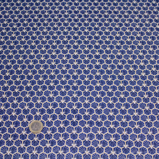 Tissu de coton motif traditionnel japonais géométrique KIKKO bleu pétrole - Oeko-Tex