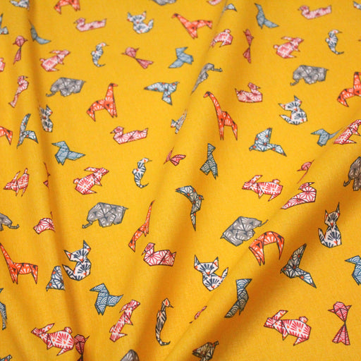 Tissu de coton motif japonais ORIGAMI de papier multicolore, fond jaune moutarde - Oeko Tex