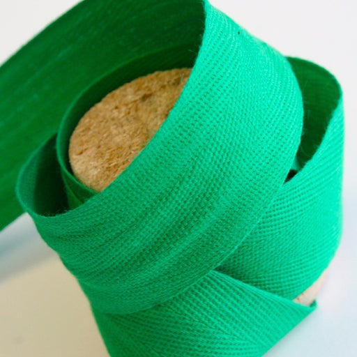 Ruban sergé de coton vert prairie 32mm - Fabrication française - tissuspapi