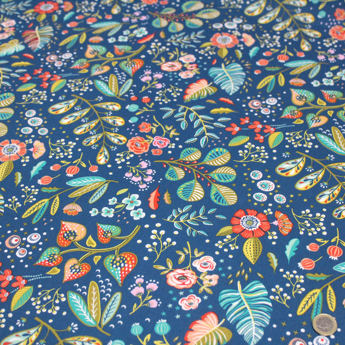 Tissu de coton ANCOLIE aux fleurs et motifs printaniers, fond bleu pétrole - Oeko-Tex - tissuspapi