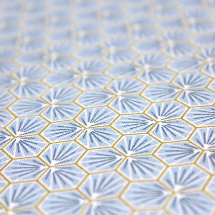 Tissu de coton motif traditionnel japonais géométrique KIKKO bleu ciel - Oeko-Tex - tissuspapi