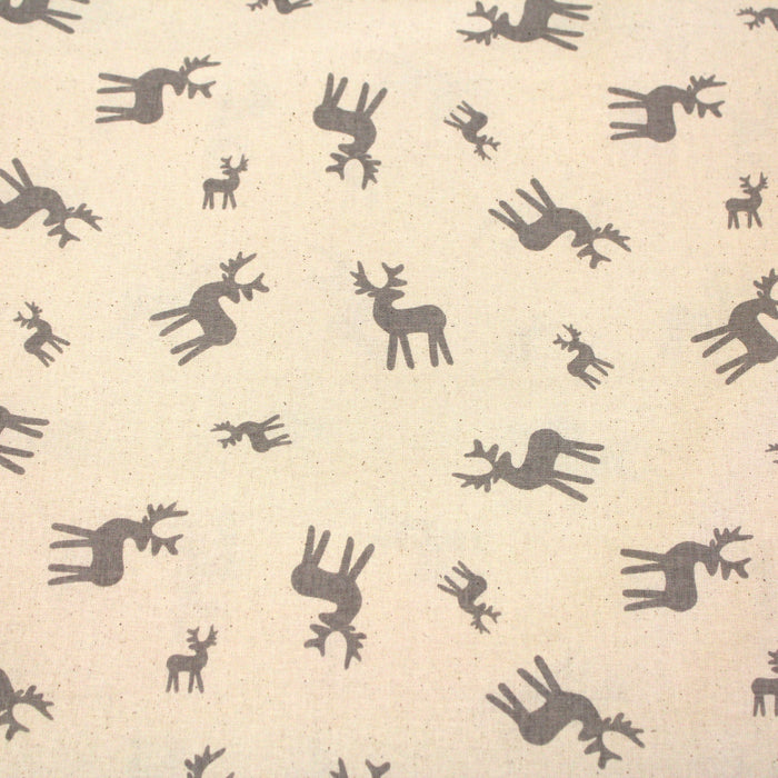 Tissu de coton de Noël scandinave aux rennes taupe, fond écru