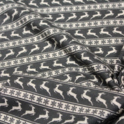 Tissu de coton de Noël scandinave aux rennes & étoiles de neiges écrus, fond gris - TissusPapi.com