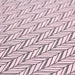 Tissu de coton aux chevrons noirs, fond rose pâle - OEKO-TEX® - tissuspapi
