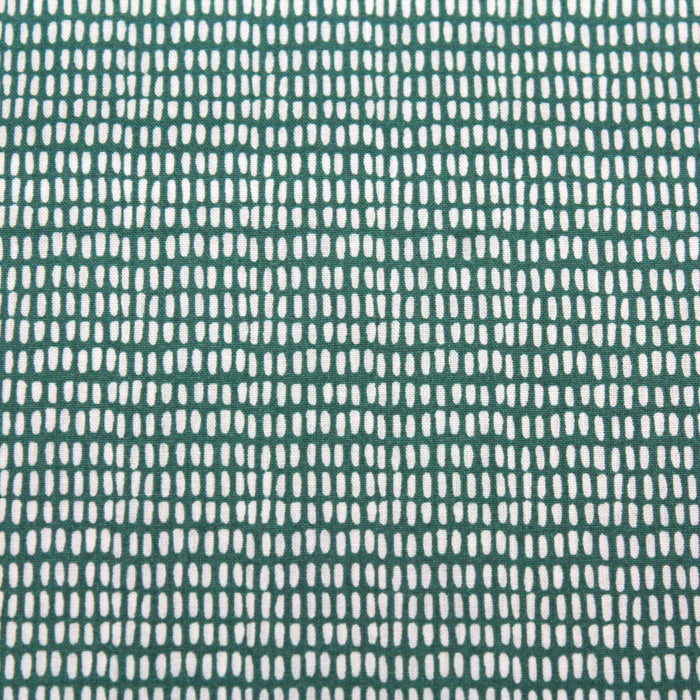 Tissu de coton aux petits tirets blancs, fond vert - OEKO-TEX®