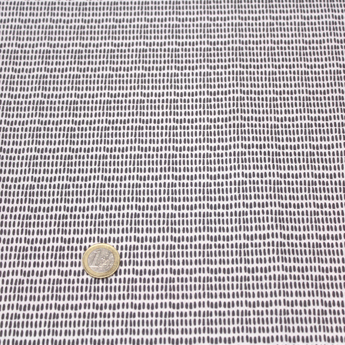 Tissu de coton aux petits tirets gris, fond blanc - OEKO-TEX®