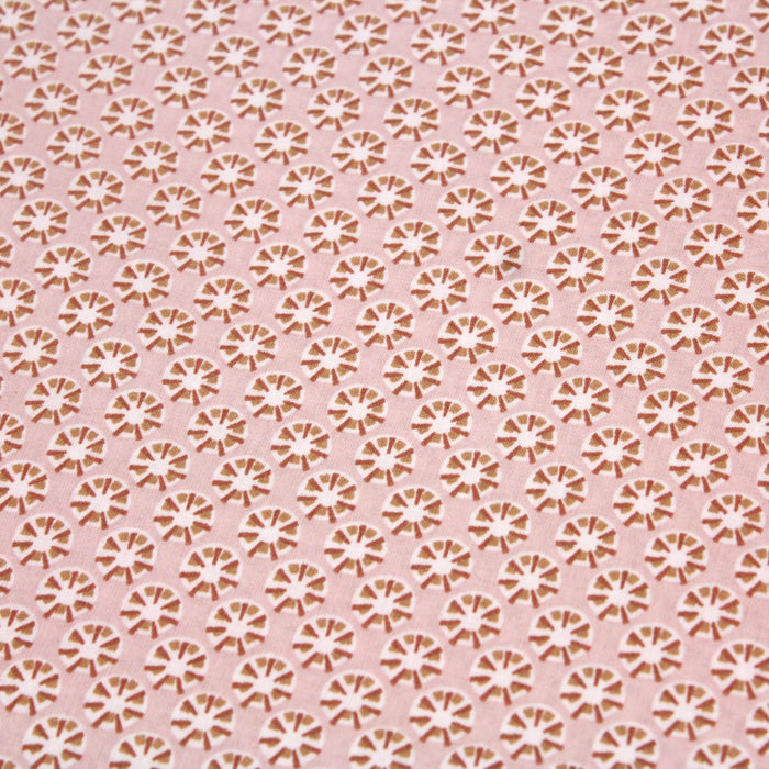 Tissu de coton aux motifs ocre & blanc, fond rose pâle - OEKO-TEX®