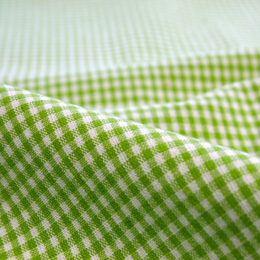 Tissu de coton VICHY vert pomme & blanc à carreaux 2mm - OEKO-TEX® - tissuspapi
