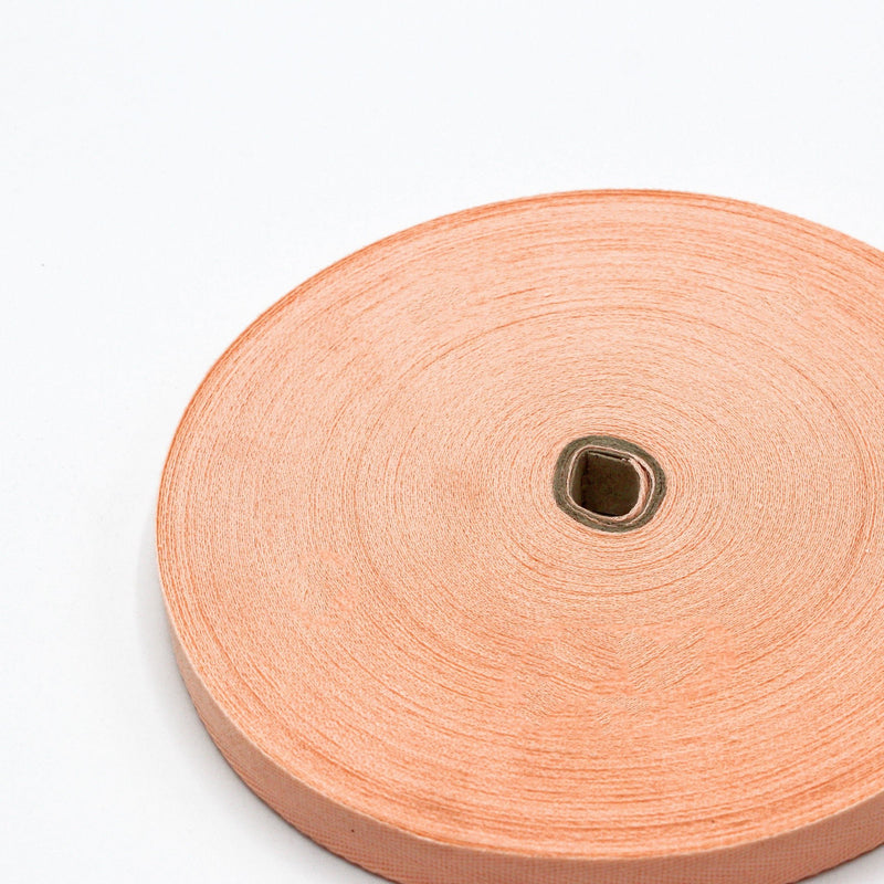 Ruban sergé de coton couleur corail 14mm - Galette de 50 mètres - Fabrication française - TissusPapi.com