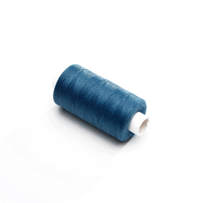 Bobine de fil bleu canard - 500m - Fabrication française - Oeko - Tex - TissusPapi.com