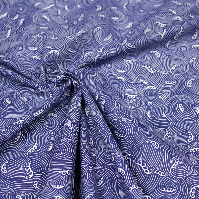 Tissu cotonnade vagues japonaises NAMI bleu roi et blanches, façon Kanagawa par Hokusai - OEKO - TEX STANDARD 100 - TissusPapi.com