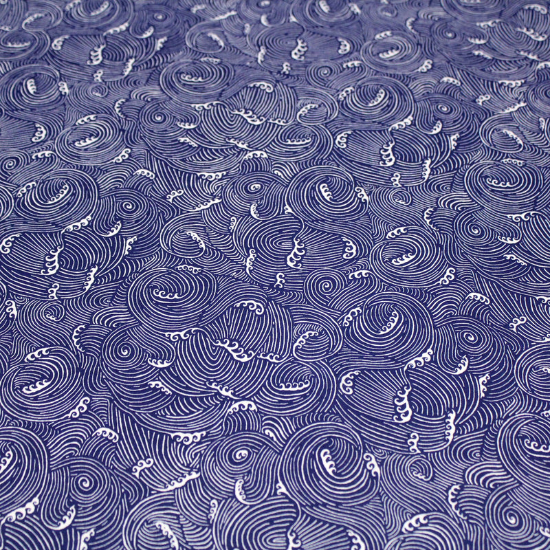Tissu cotonnade vagues japonaises NAMI bleu roi et blanches, façon Kanagawa par Hokusai - OEKO - TEX STANDARD 100 - TissusPapi.com