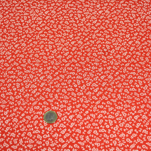 Tissu popeline de viscose rouge aux fines fleurs blanches - Fabrication française - Oeko-Tex