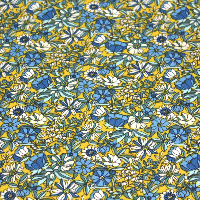 Tissu de coton LOUISE aux fleurs blanches & bleues, fond jaune - Oeko-Tex - tissuspapi