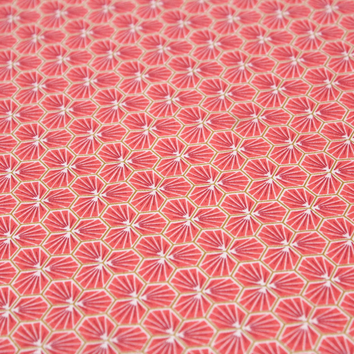 Tissu de coton motif traditionnel japonais géométrique KIKKO corail - Oeko-Tex - tissuspapi