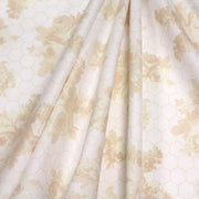 Tissu popeline coton WIMBLEDON, fond nid d'abeille & fleurs jaune pâle, motif britannique - TissusPapi.com