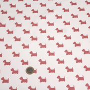 Tissu popeline de coton aux petits chiens vieux rose, fond blanc - TissusPapi.com