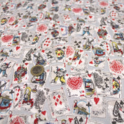 Tissu de coton ALICE au lapin blanc & au jeu de cartes, fond gris clair - Oeko - Tex - TissusPapi.com