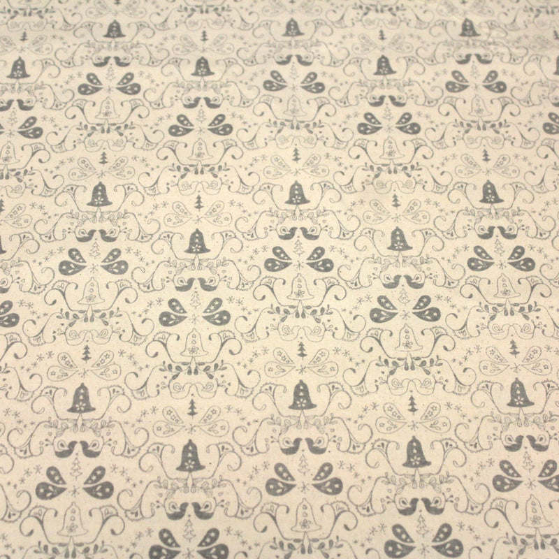 Tissu de coton de Noël scandinave aux cloches & arabesques grises, fond écru - TissusPapi.com