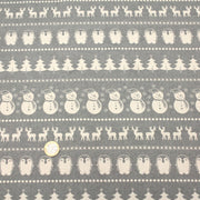 Tissu de coton de Noël scandinave aux bonshommes de neige, rennes, pingouins, sapins de Noël écrus, fond gris - TissusPapi.com