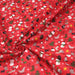 Tissu de coton de Noël aux décorations de Noël, fond rouge - Oeko-Tex - tissuspapi