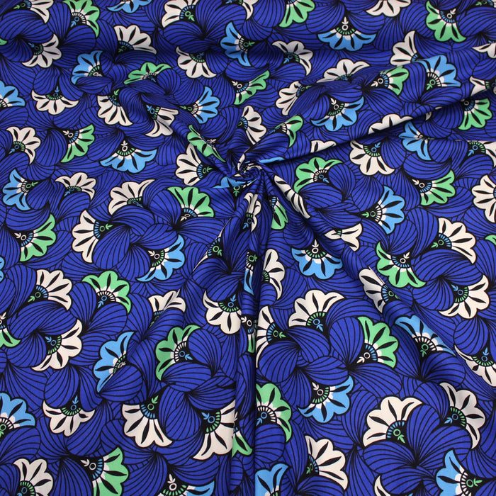 Tissu de coton demi-natté motif wax aux grandes vertes & bleues, fond bleu roi - Oeko-Tex