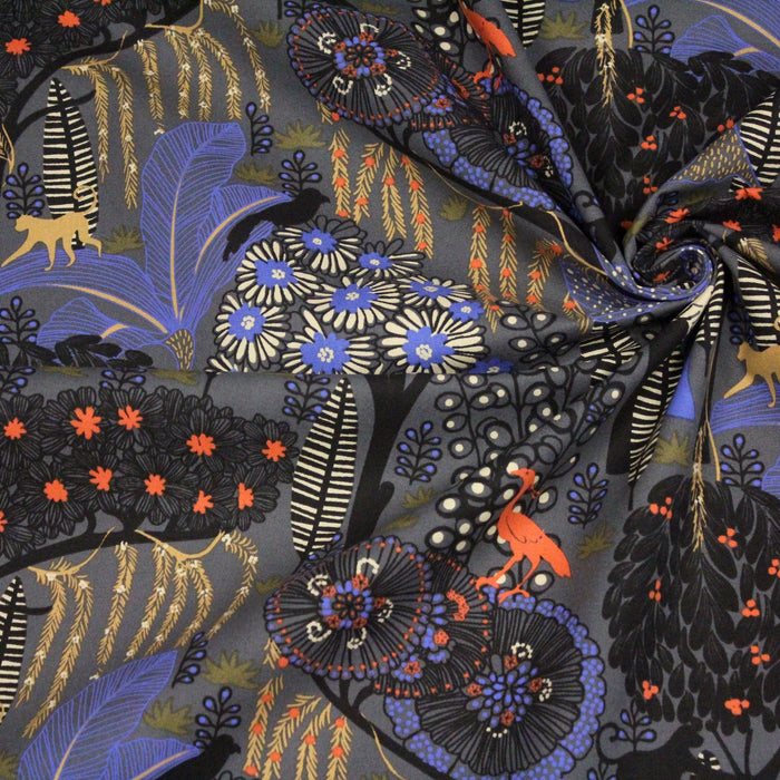 Tissu de coton demi natté AMAZONIA forêt tropicale luxuriante noire & bleue, fond gris ardoise - Oeko-Tex