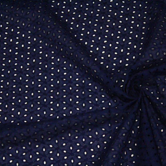 Tissu de coton broderie anglaise bleu marine 100% coton 125gr/m2