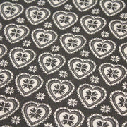 Tissu de coton de Noël scandinave aux cœurs & étoiles de neiges écrus, fond gris - TissusPapi.com