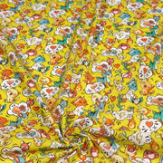 Tissu cotonnade KAWAII aux animaux souriants, fond jaune - OEKO - TEX - TissusPapi.com