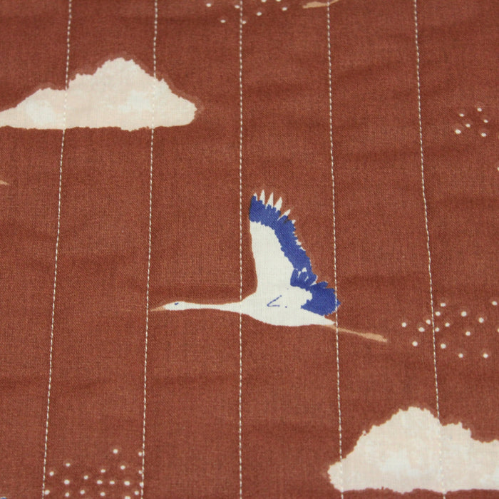 Tissu Matelassé coton motif japonais des grues tsuru, tons brique et bleus - Oeko-Tex - tissuspapi