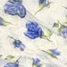 Tissu froissé polyester écru aux fleurs bleues - tissuspapi