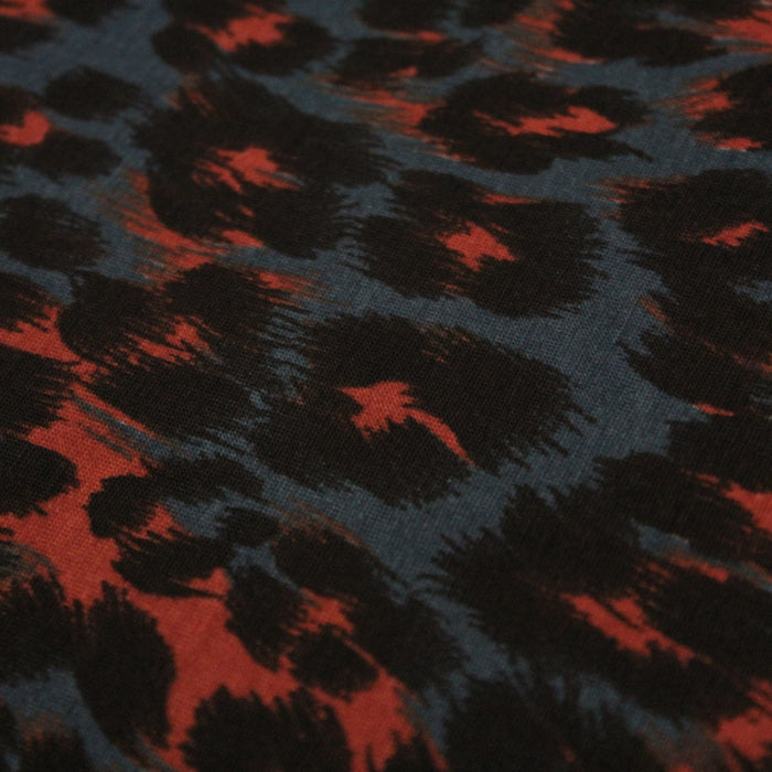 Tissu habillement de polyester motif léopard bleu pétrole, rouille et noir - COLLECTION INÈS - tissuspapi