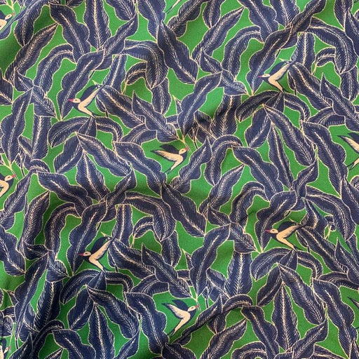 Tissu Microfibre de viscose motif wax vert aux feuilles et oiseaux bleus - COLLECTION ELVIRE - OEKO-TEX® - tissuspapi