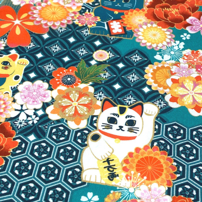 Tissu de coton motif traditionnel japonais au chat porte bonheur maneki-neko & fleurs - Le tissu parfait pour les furoshiki ! - tissuspapi
